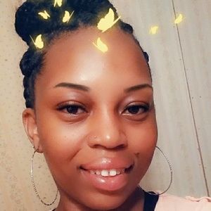 Meet your Posher, Shakisha